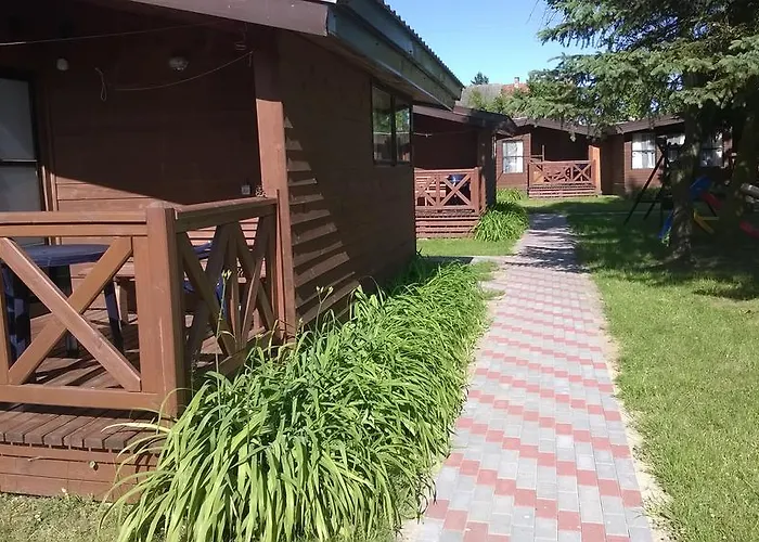 琥珀娱乐中心酒店 山林小屋 Kąty Rybackie