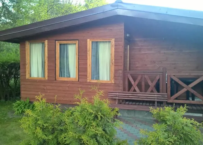 琥珀娱乐中心酒店 山林小屋