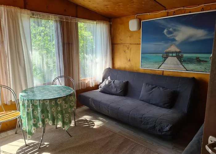 琥珀娱乐中心酒店 山林小屋