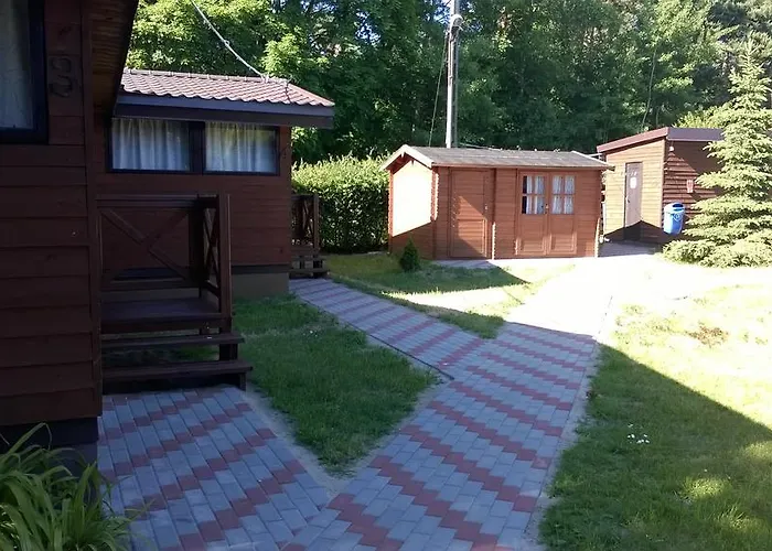 琥珀娱乐中心酒店 山林小屋