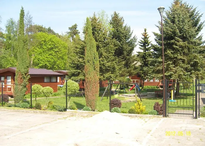 琥珀娱乐中心酒店 Kąty Rybackie